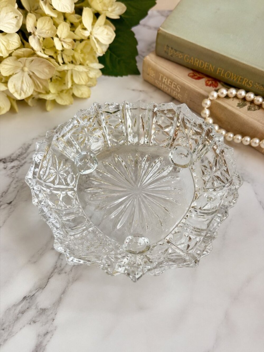 Vintage Clear Pressed Glass Footed Bowl Floral Starburst Scalloped Rim Dish